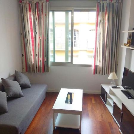Plaza Merced Apartamentos Малага Екстериор снимка